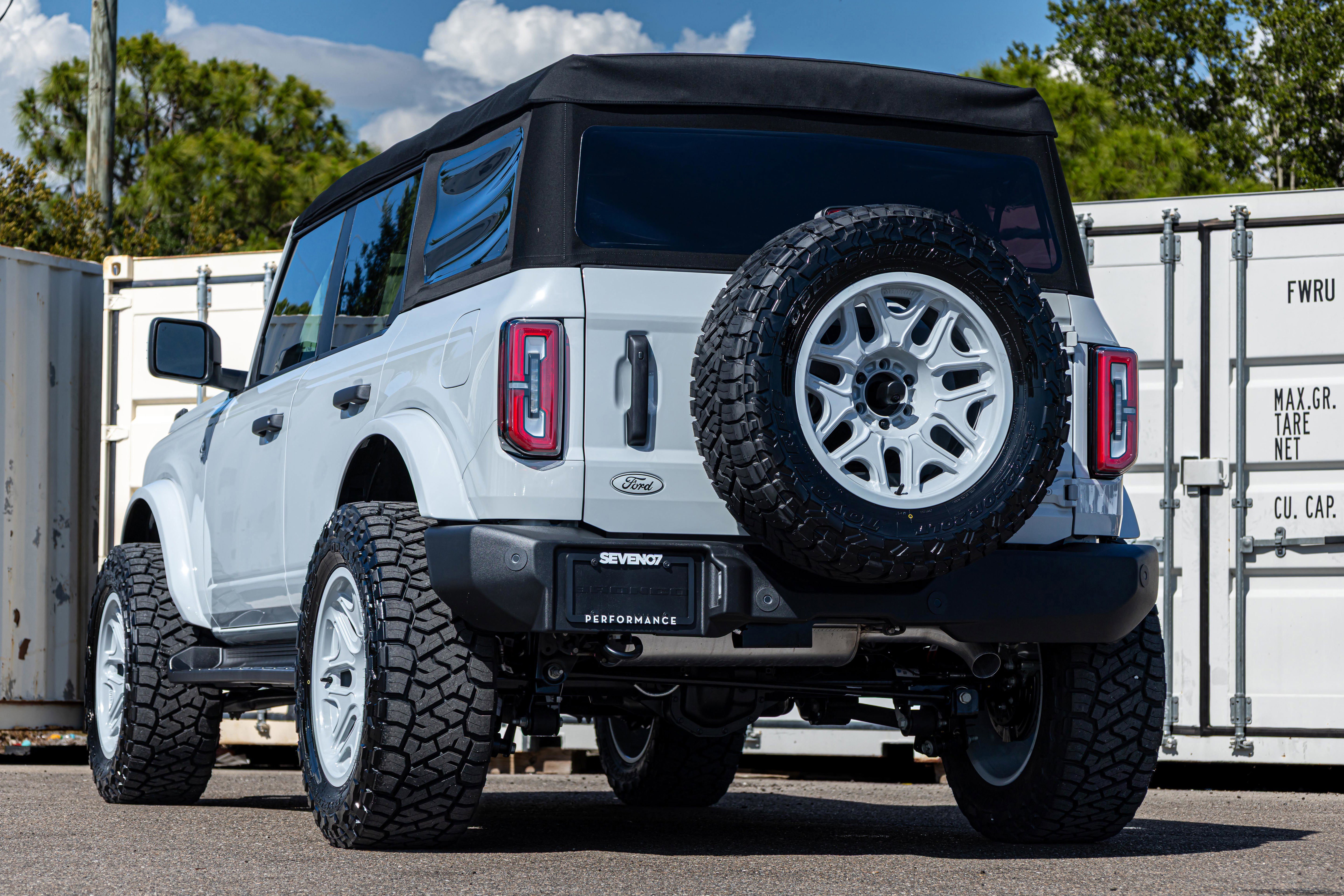 New 2026 Ford Bronco Outer Banks AWD/4WD image 6