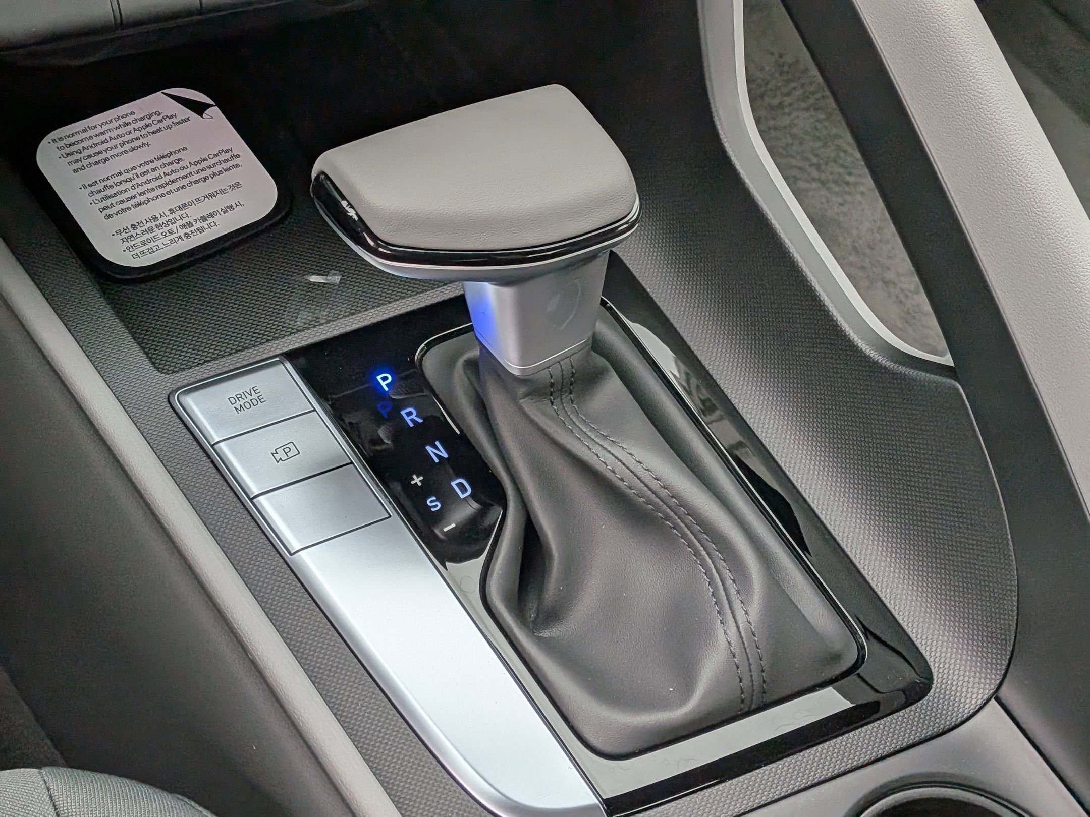 New 2026 Hyundai Elantra Sport FWD image 14