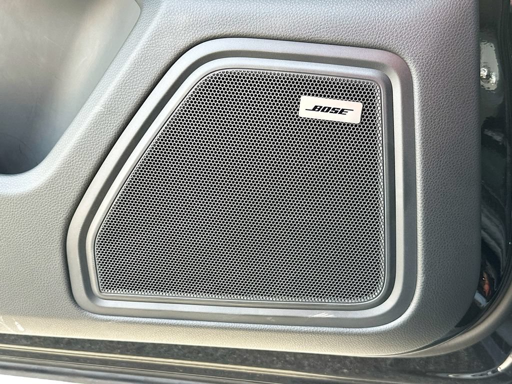 Certified 2026 Porsche Macan AWD/4WD image 21