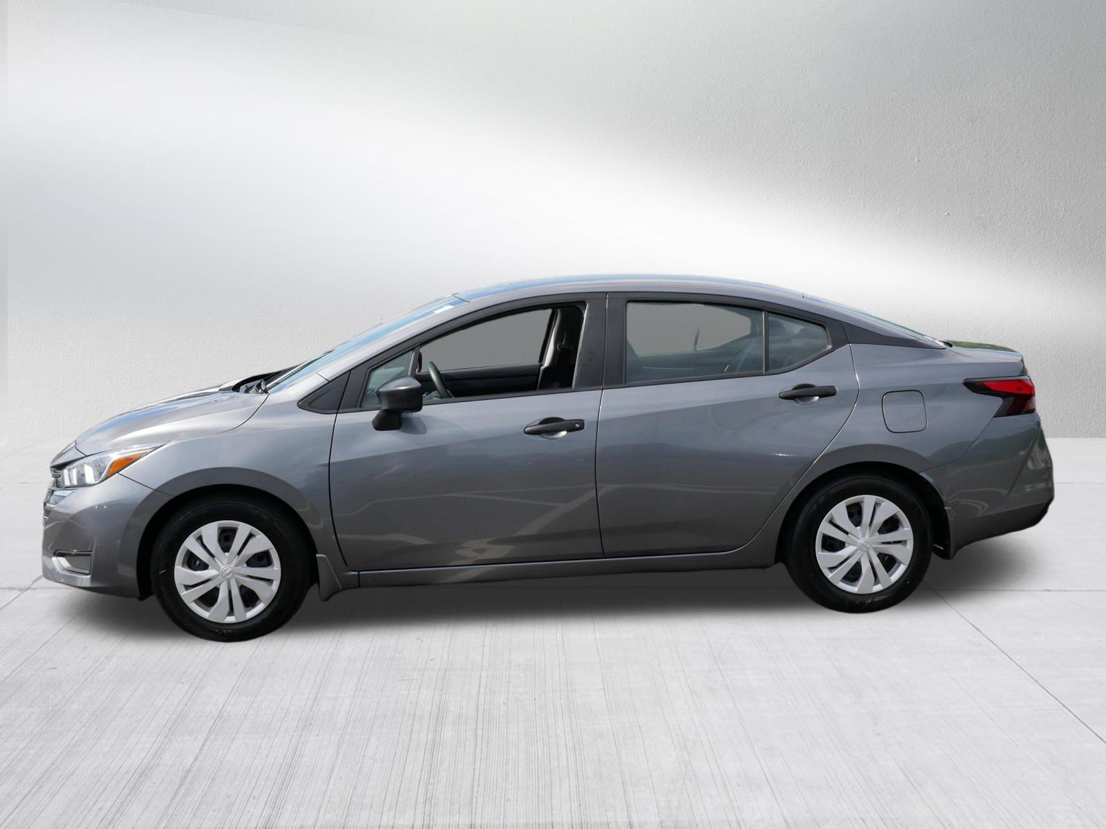 Used 2024 Nissan Versa S w/ Trunk Package FWD image 4