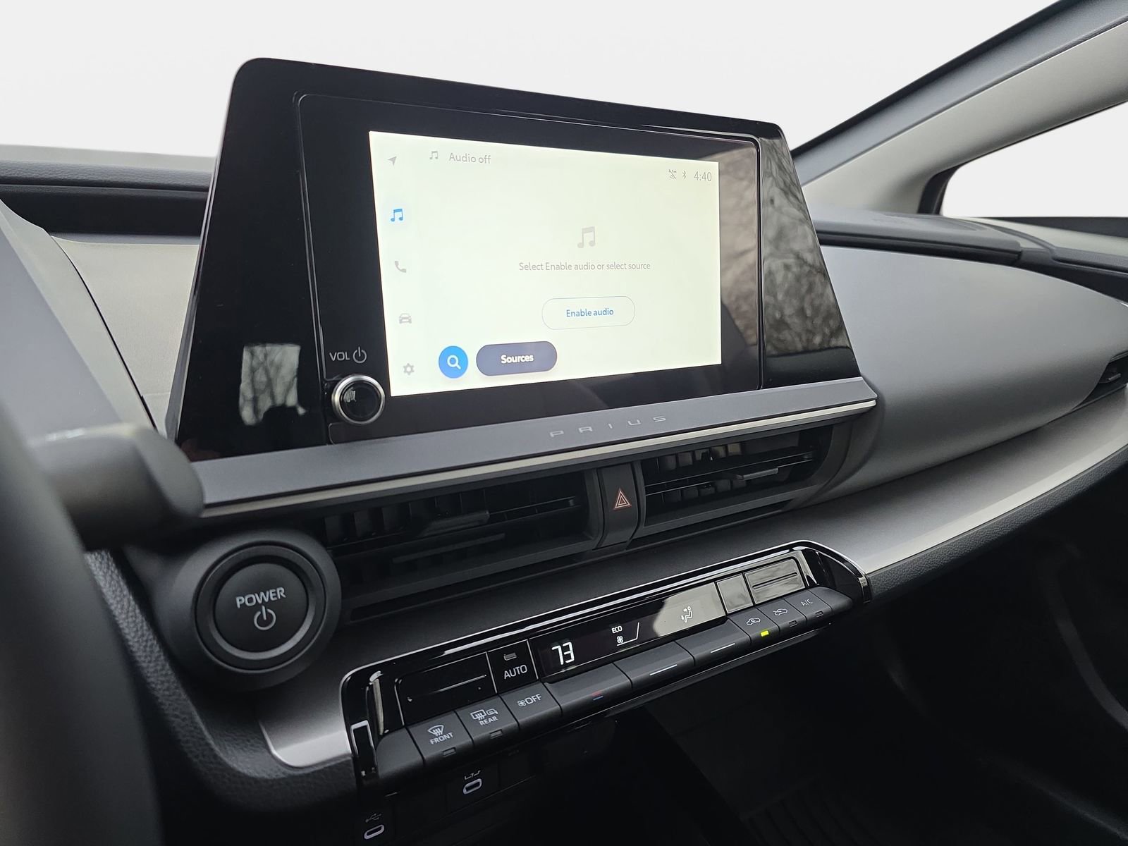 Used 2025 Toyota Prius LE image 19