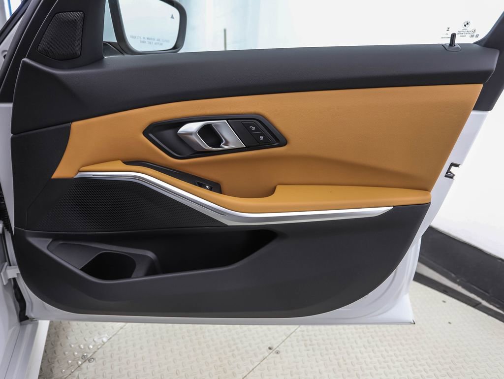 New 2026 BMW 330i xDrive Sedan w/ Premium Package image 29