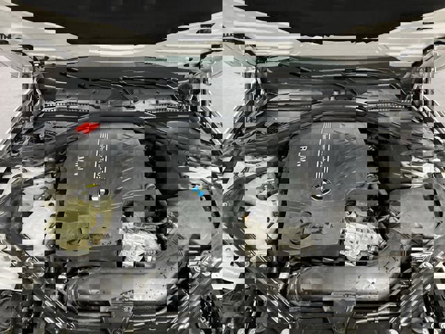 Used 2016 BMW 435i xDrive Convertible image 29