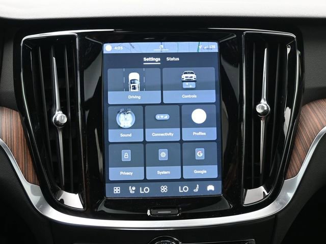 Used 2023 Volvo S60 B5 Plus w/ Climate Package image 16