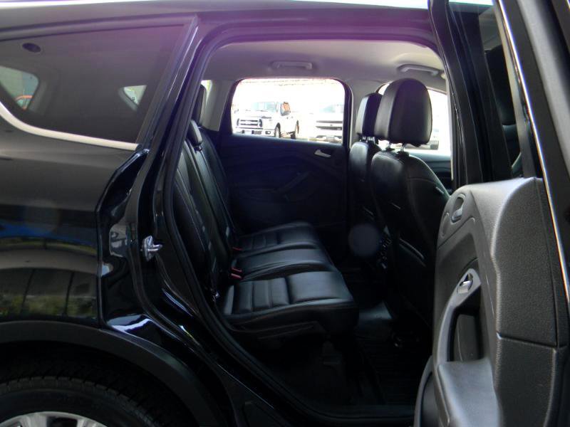 Used 2017 Ford Escape Titanium image 14