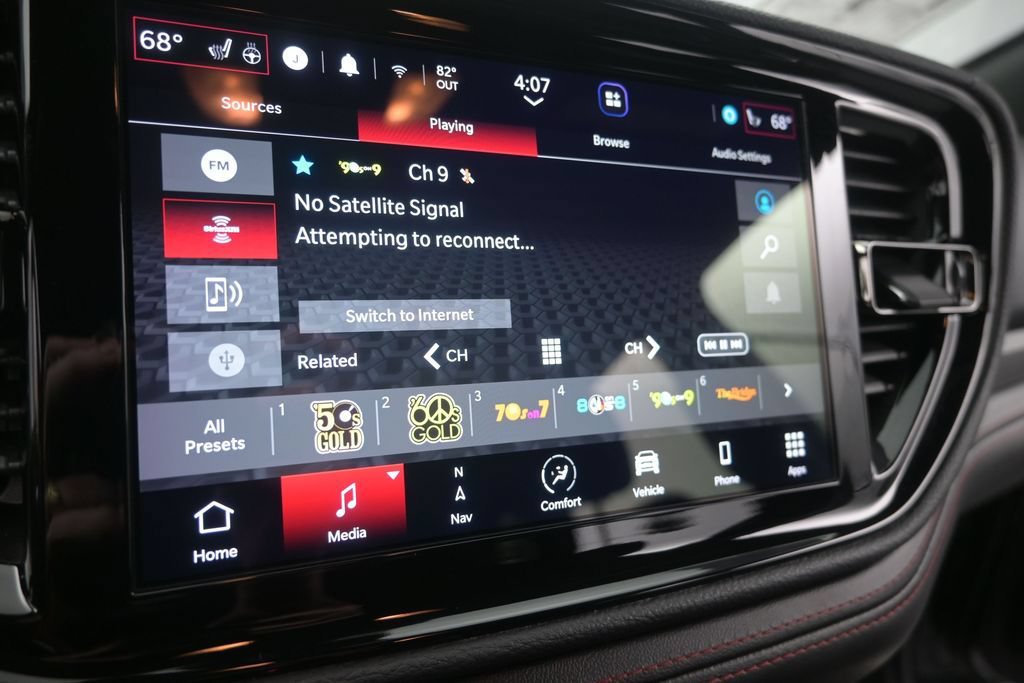 Used 2023 Dodge Durango R/T w/ Blacktop Package AWD/4WD image 36