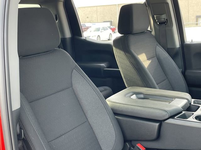 Used 2025 Chevrolet Silverado 1500 Custom image 25