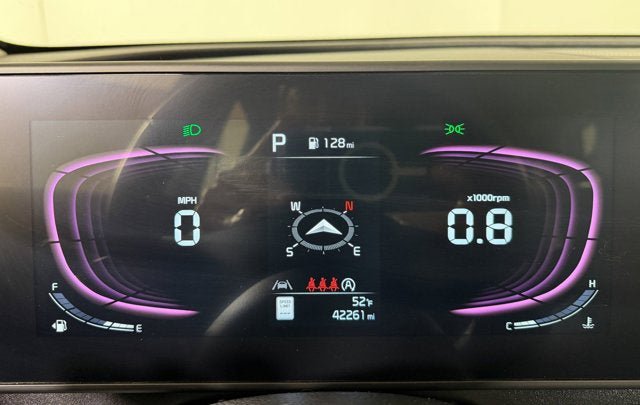 Used 2024 Kia Sportage EX image 11