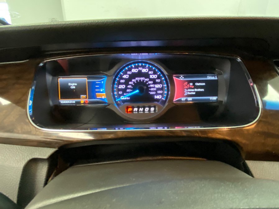 Used 2019 Ford Taurus Limited FWD image 32