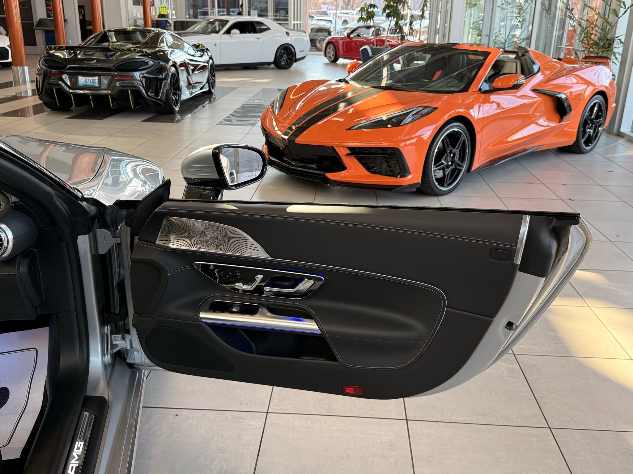 Used 2023 Mercedes-Benz SL 43 AMG w/ Driver Assistance Package image 25