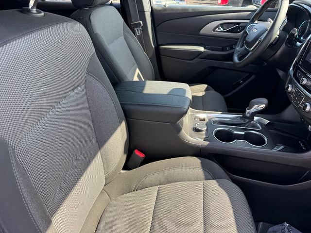Certified 2023 Chevrolet Traverse LT FWD image 5