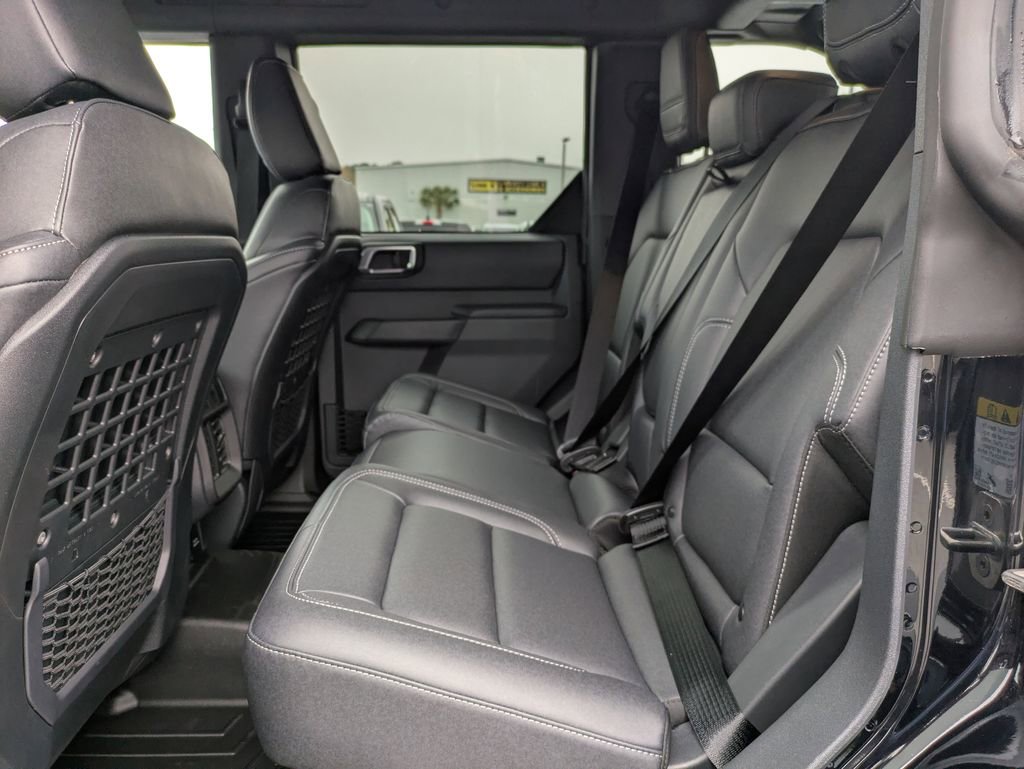 New 2025 Ford Bronco Big Bend w/ Black Diamond Package image 15