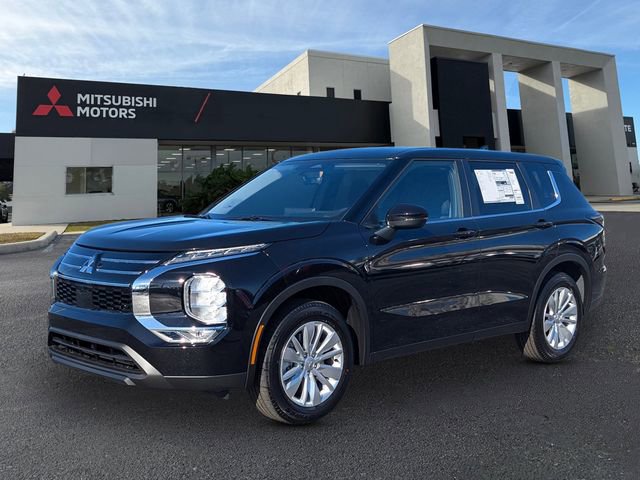 New 2025 Mitsubishi Outlander ES