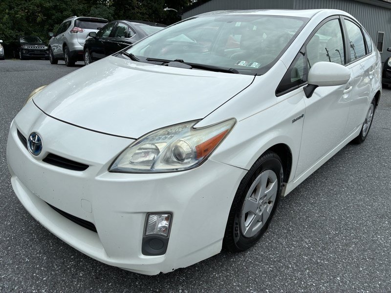 Used 2010 Toyota Prius Three FWD image 1