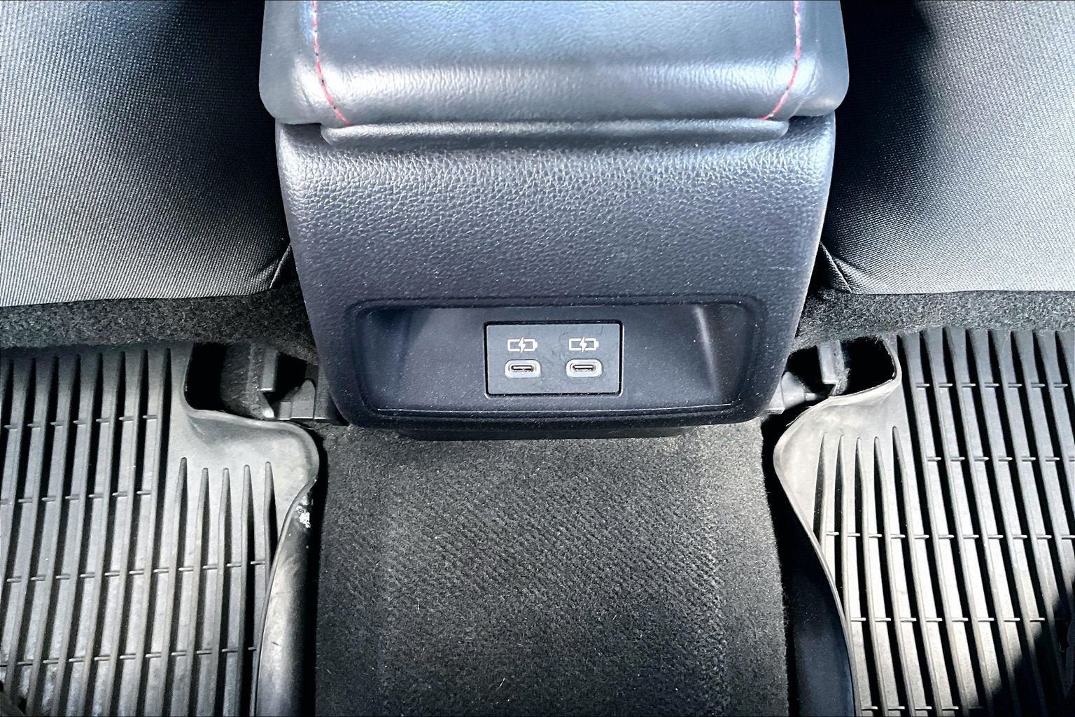 Used 2025 Toyota Corolla SE FWD image 31