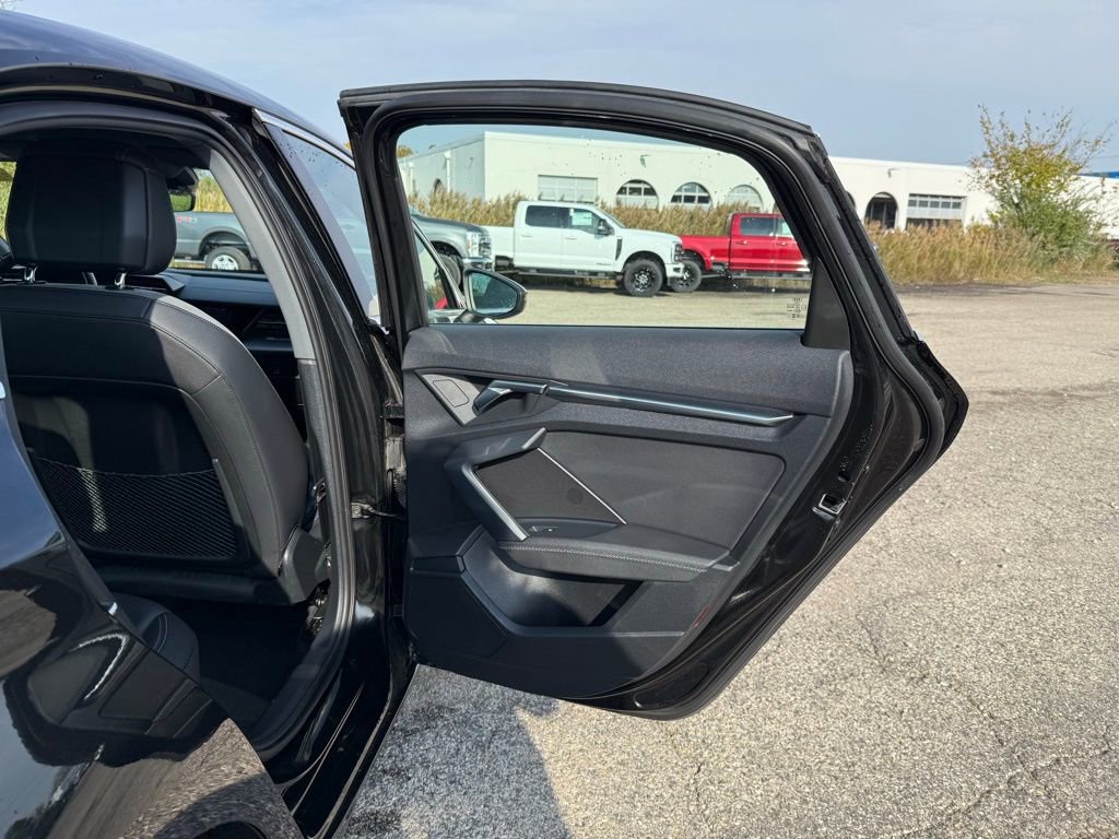 Used 2023 Audi A3 2.0T Premium image 24