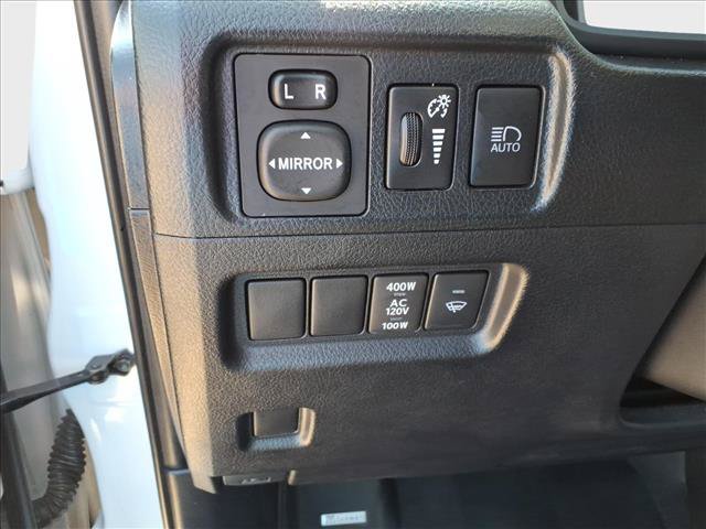 Used 2024 Toyota 4Runner SR5 Premium AWD/4WD image 21