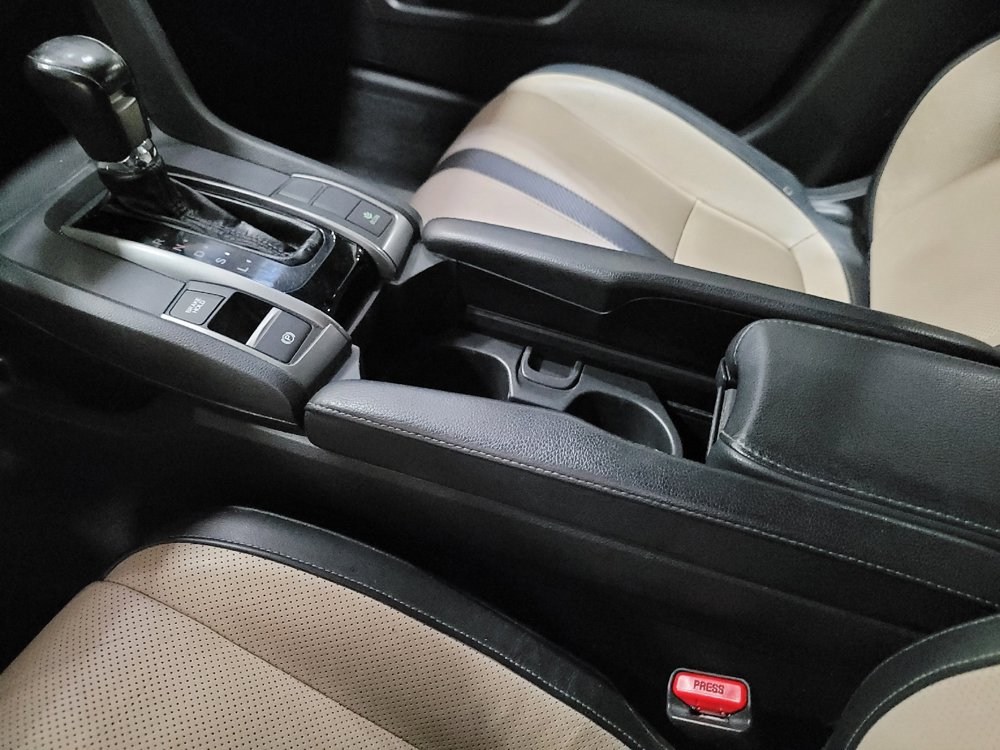 Used 2017 Honda Civic EX-L image 26