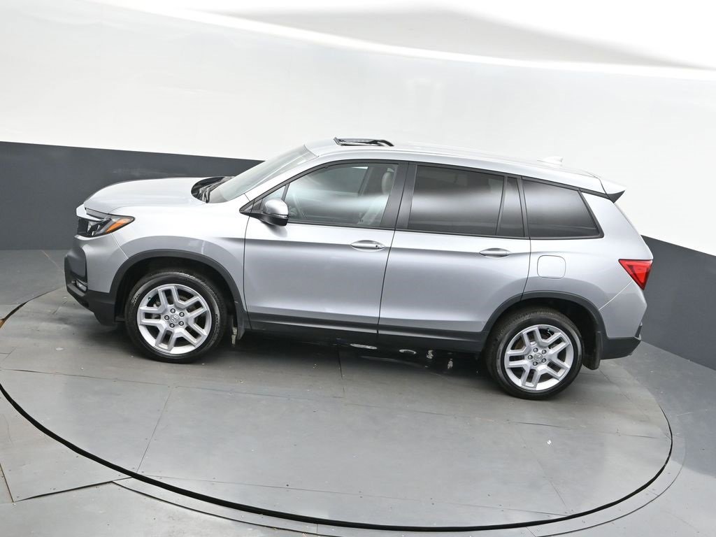 Used 2025 Honda Passport EX-L image 34