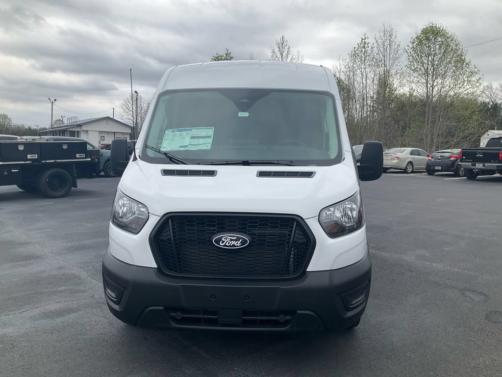 New 2026 Ford Transit 250 148 Medium Roof RWD image 2