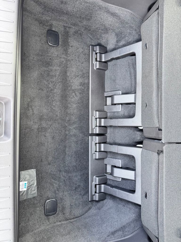 New 2026 Kia Carnival image 12