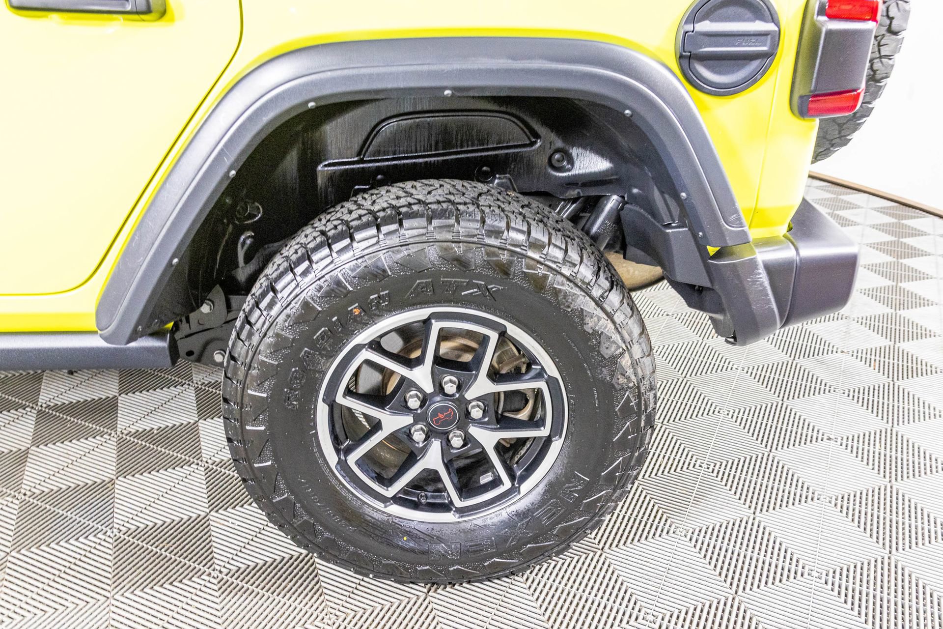 Used 2024 Jeep Wrangler Unlimited Rubicon w/ Convenience Group image 45