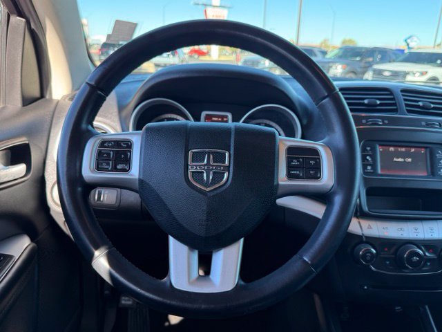 Used 2018 Dodge Journey SE w/ Connectivity Group FWD image 17