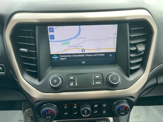 Used 2023 GMC Acadia Denali w/ Denali Technology Package AWD/4WD image 13