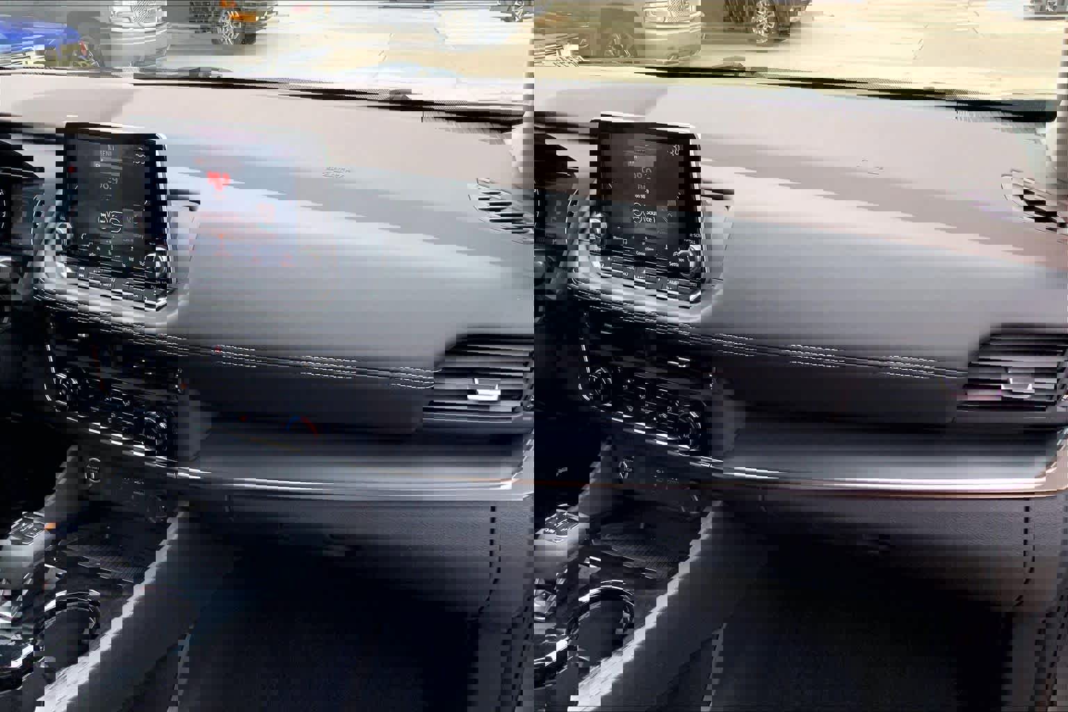 Used 2021 Nissan Rogue S AWD/4WD image 18