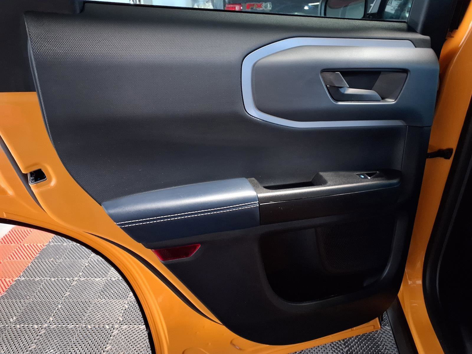 Used 2022 Ford Bronco Sport Outer Banks image 14