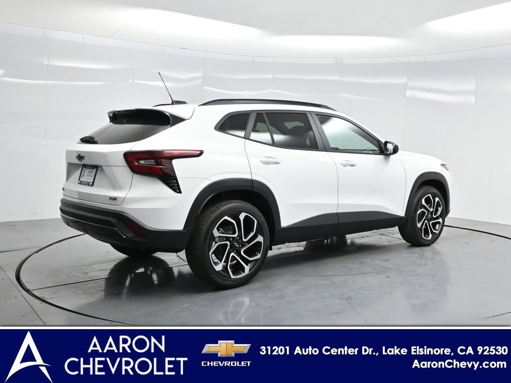 New 2026 Chevrolet Trax RS w/ Sunroof Package FWD image 38