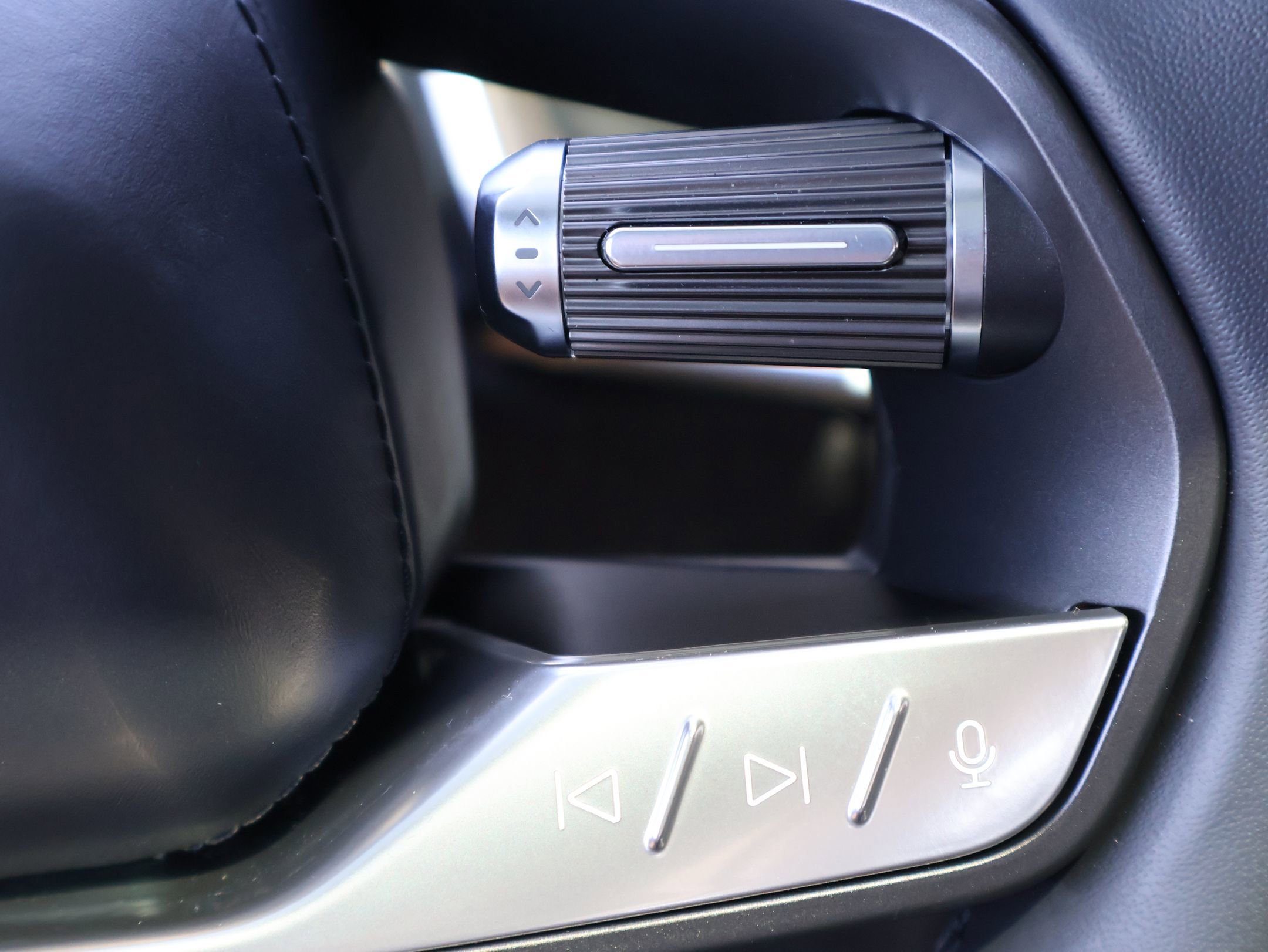 Used 2024 Lucid Air Touring AWD/4WD image 14