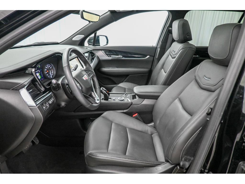 Certified 2023 Cadillac XT6 Premium Luxury w/ Technology Package image 40