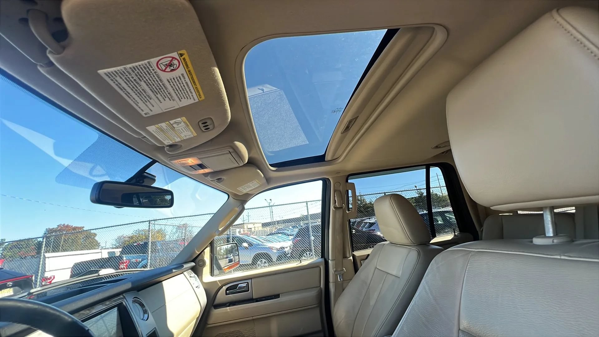 Used 2017 Ford Expedition EL Limited w/ Equipment Group 301A AWD/4WD image 25