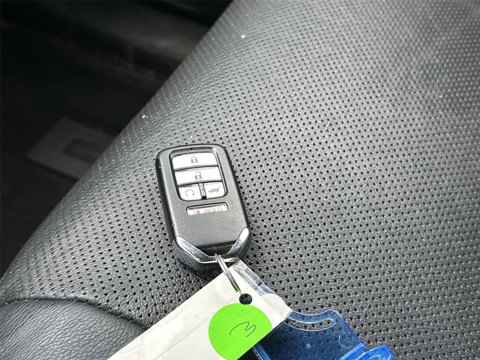 Used 2018 Honda Pilot Elite image 25