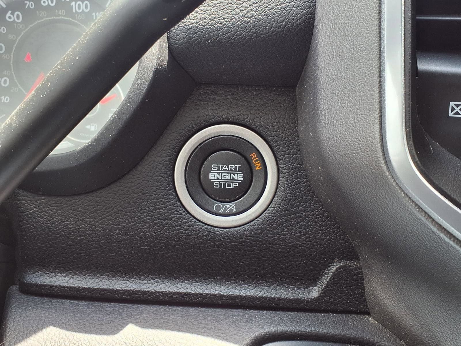 Used 2024 RAM 3500 Big Horn w/ Night Edition AWD/4WD image 15