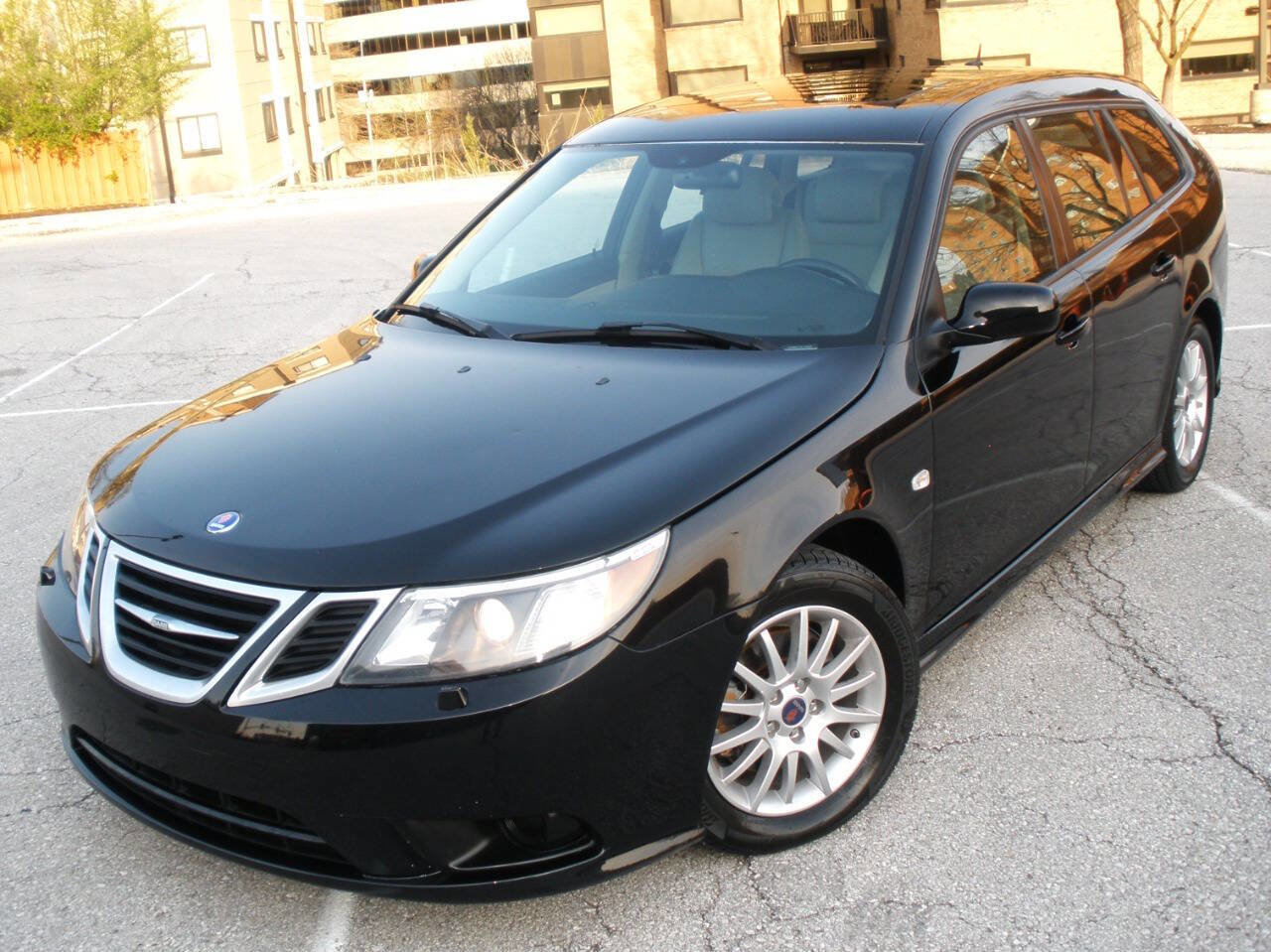 Used 2008 Saab 9-3 2.0T w/ Moonroof Package image 1