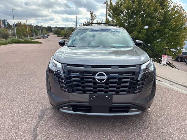 New 2026 Nissan Pathfinder Platinum AWD/4WD image 2