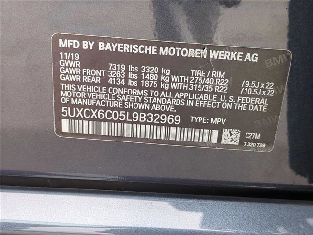 Used 2020 BMW X7 M50i w/ Dynamic Handling Package image 21