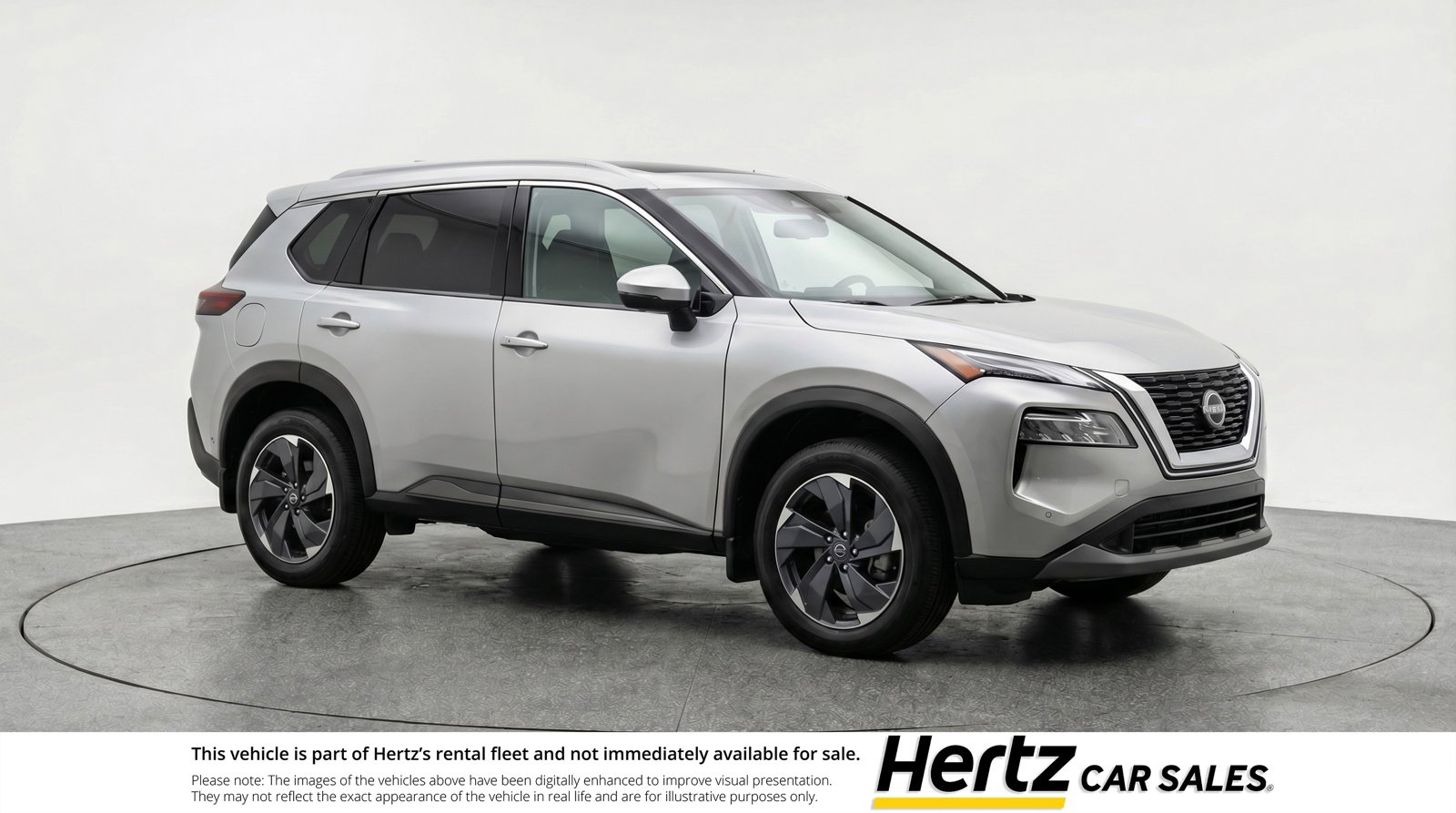 Used 2025 Nissan Rogue SV image 1