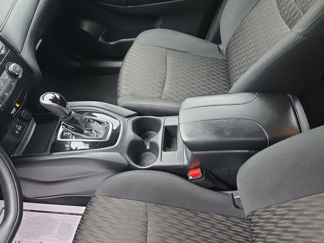 Certified 2020 Nissan Rogue S image 21