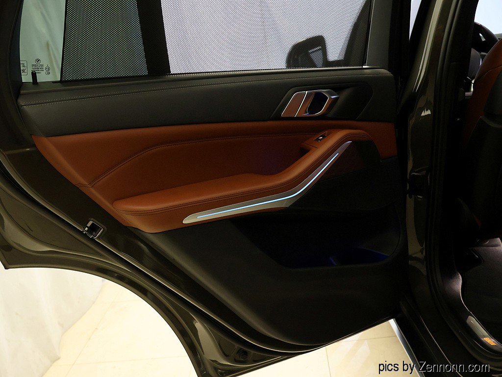 Certified 2023 BMW X5 xDrive45e w/ Executive Package image 31