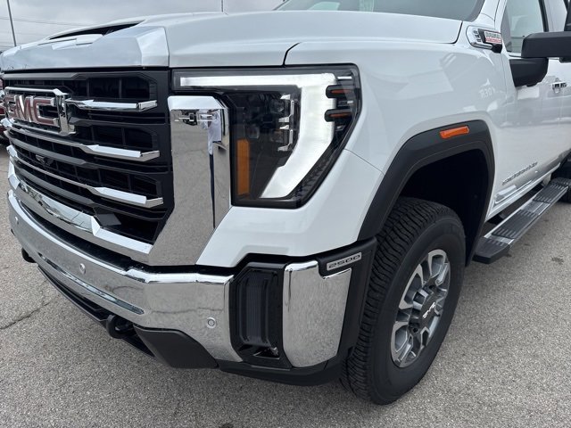 New 2026 GMC Sierra 2500 SLT w/ SLT Premium Package image 5