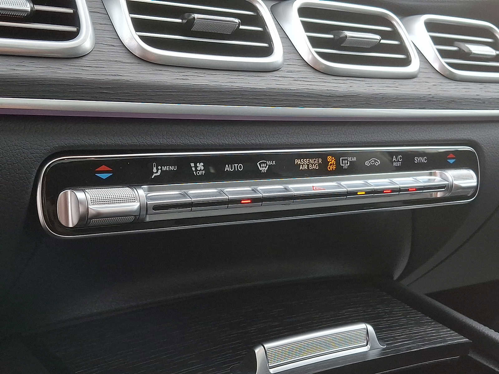 Used 2026 Mercedes-Benz GLE 350 4MATIC image 13