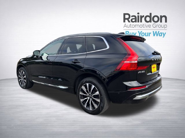 Used 2023 Volvo XC60 B5 Plus AWD/4WD image 5