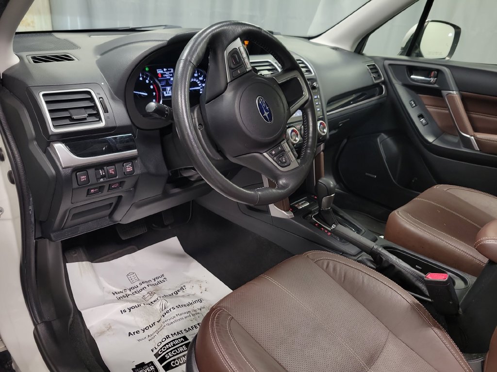 Used 2018 Subaru Forester 2.5i Touring w/ Popular Package #3B AWD/4WD image 17