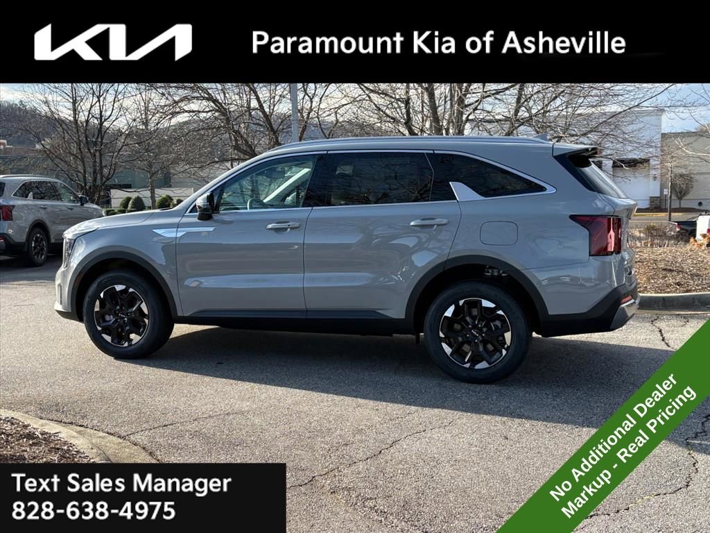New 2026 Kia Sorento S image 3