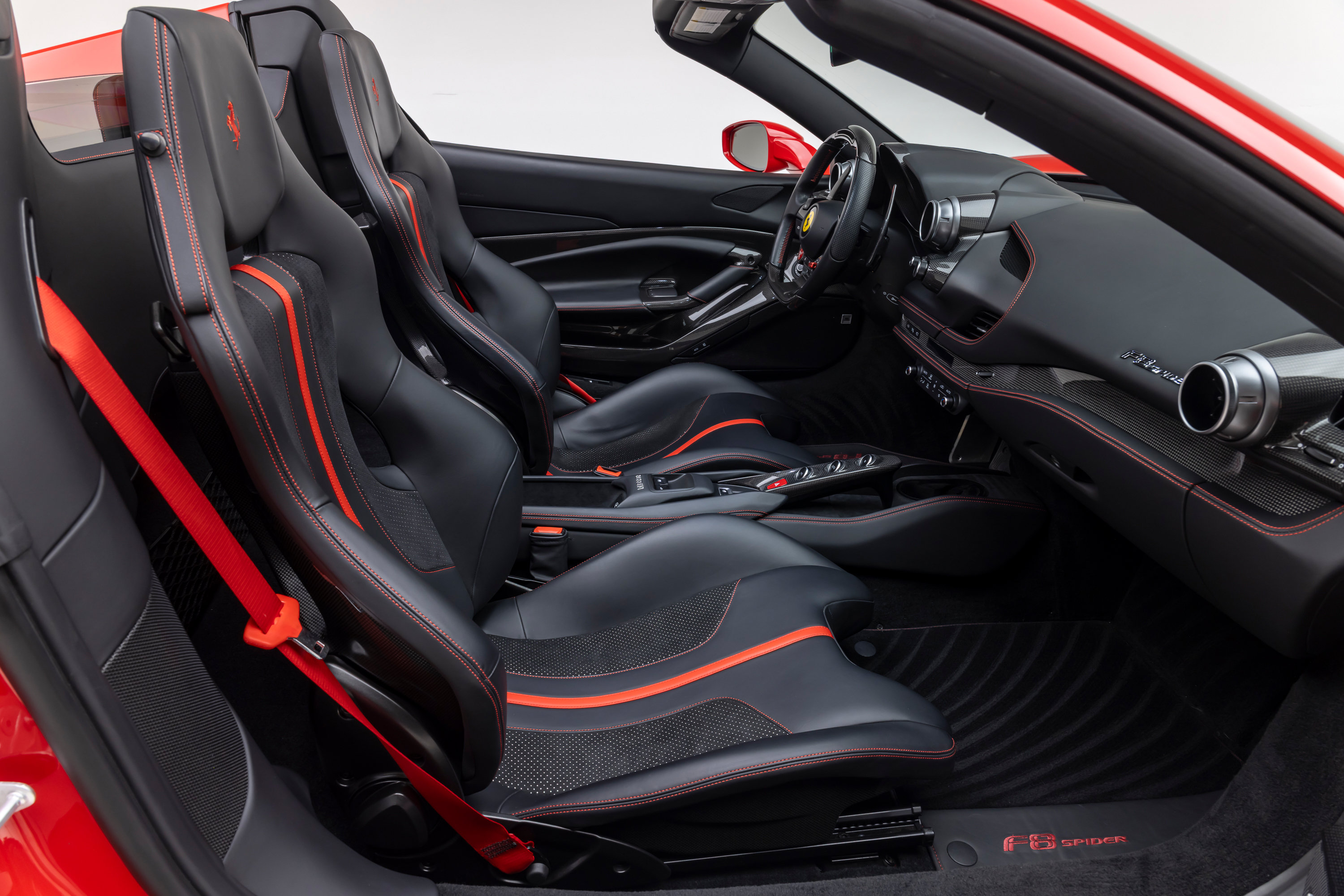 Certified 2022 Ferrari F8 Tributo RWD image 47