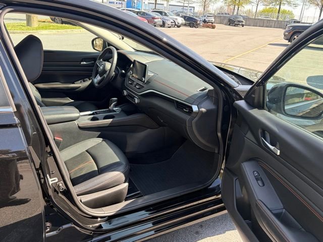 Used 2022 Nissan Altima 2.5 SR FWD image 27