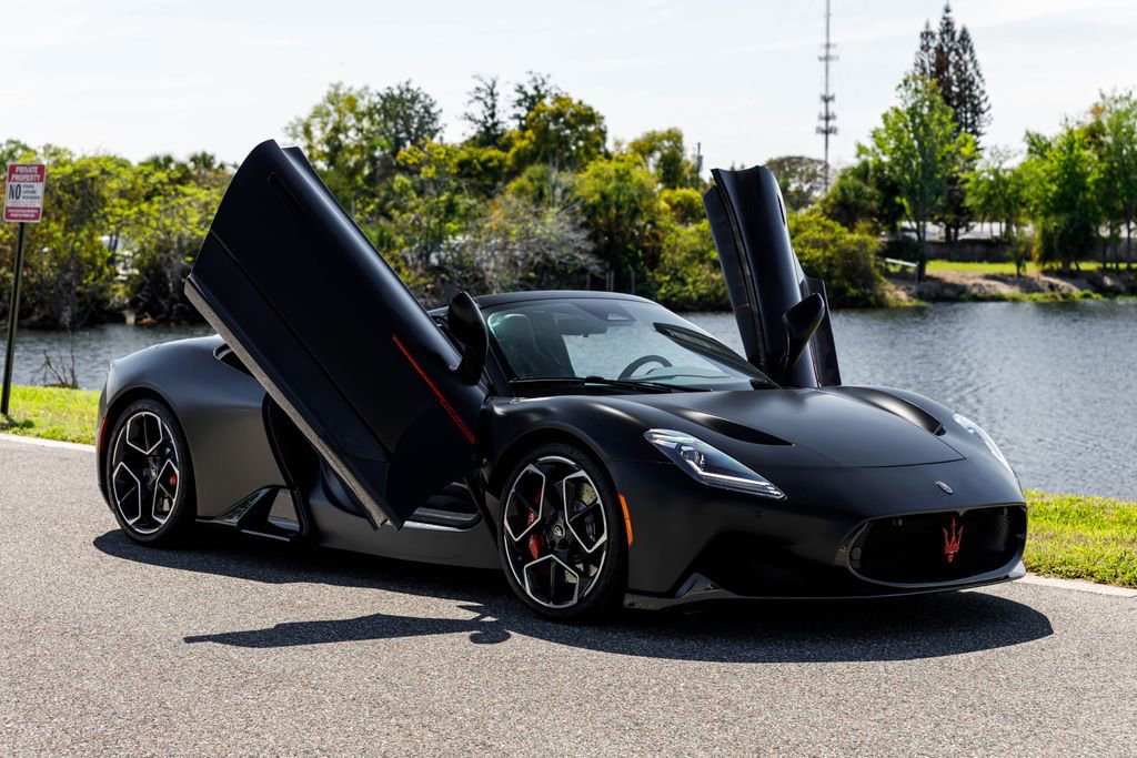 Used 2023 Maserati MC20 Spyder image 47